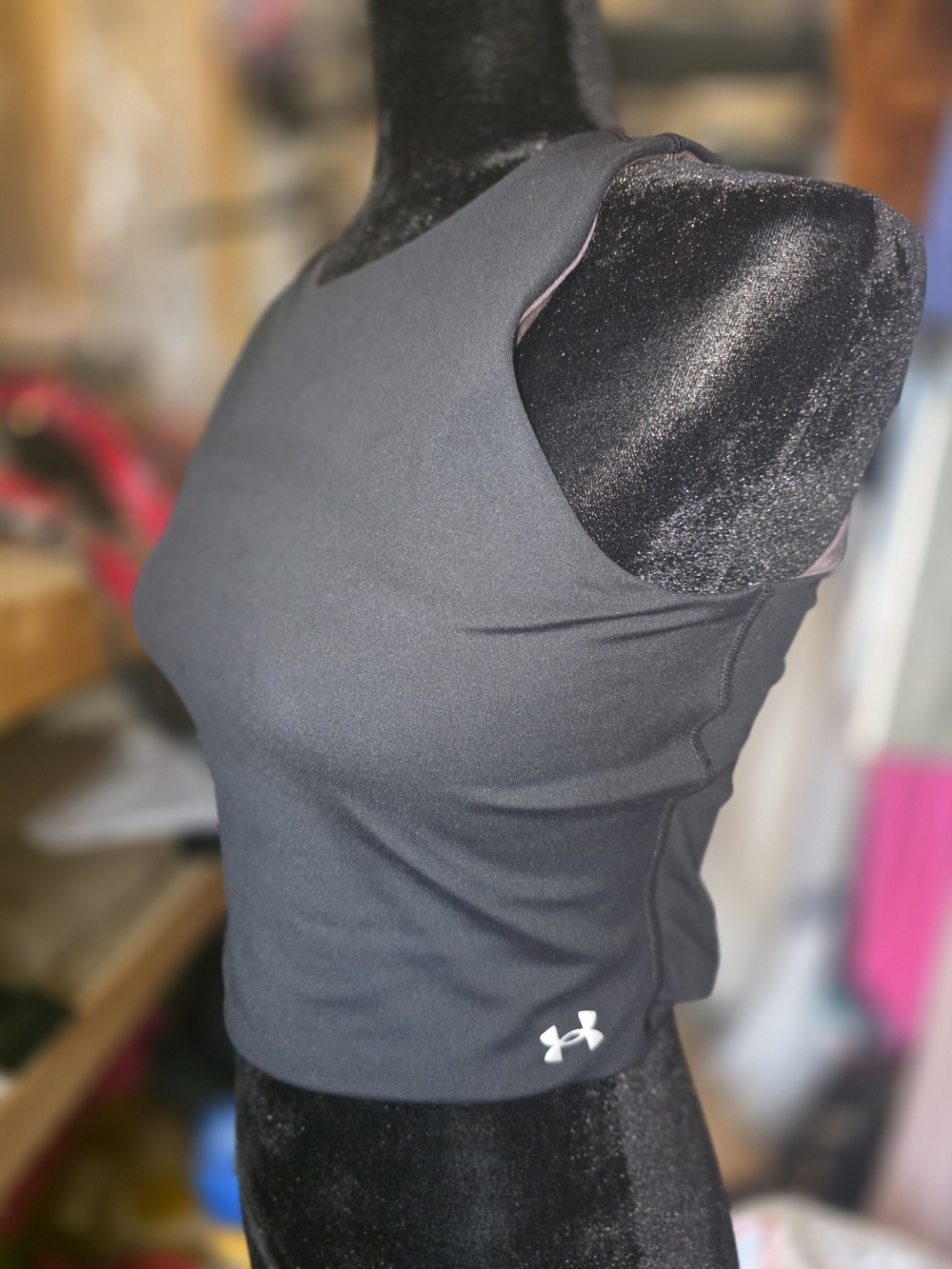 Under Armour Women's Black Cropped Performance Tank